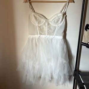 NEW Klesis White Dress Small